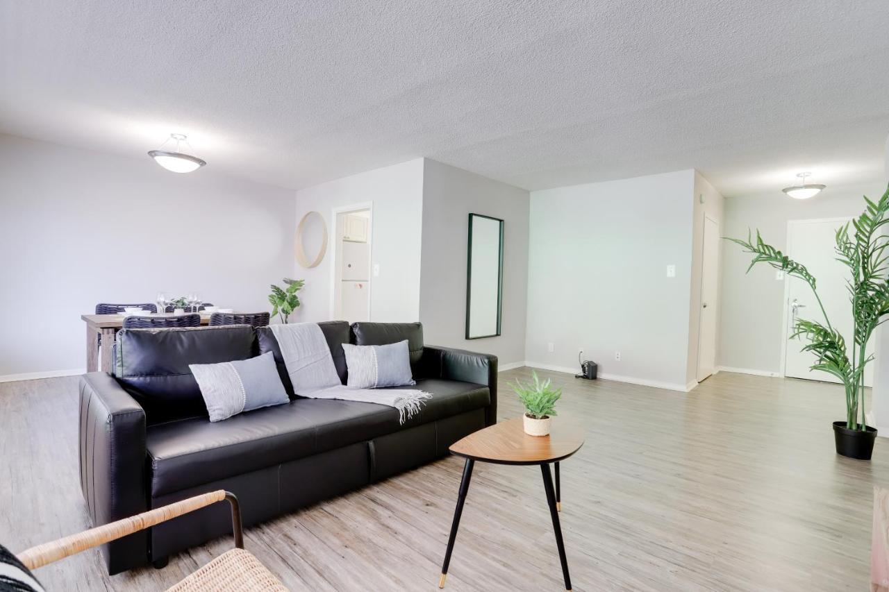 Modern Apartment At Crystal City 알링턴 외부 사진